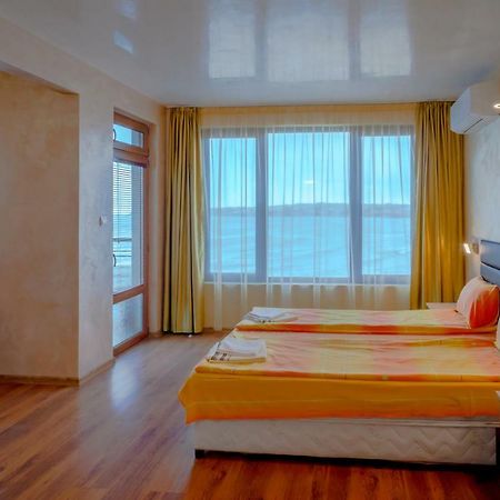 Guest House Karamihalevi Sozopol Extérieur photo