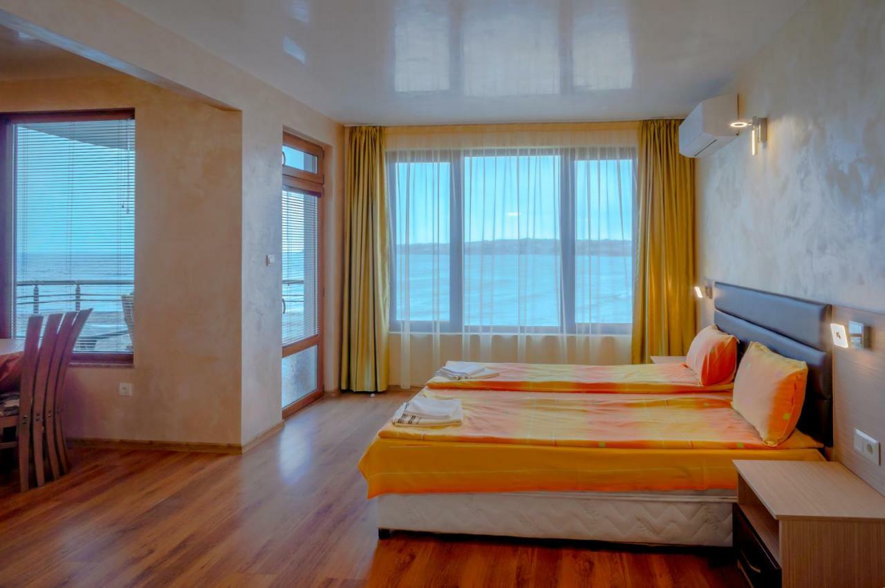 Guest House Karamihalevi Sozopol Extérieur photo