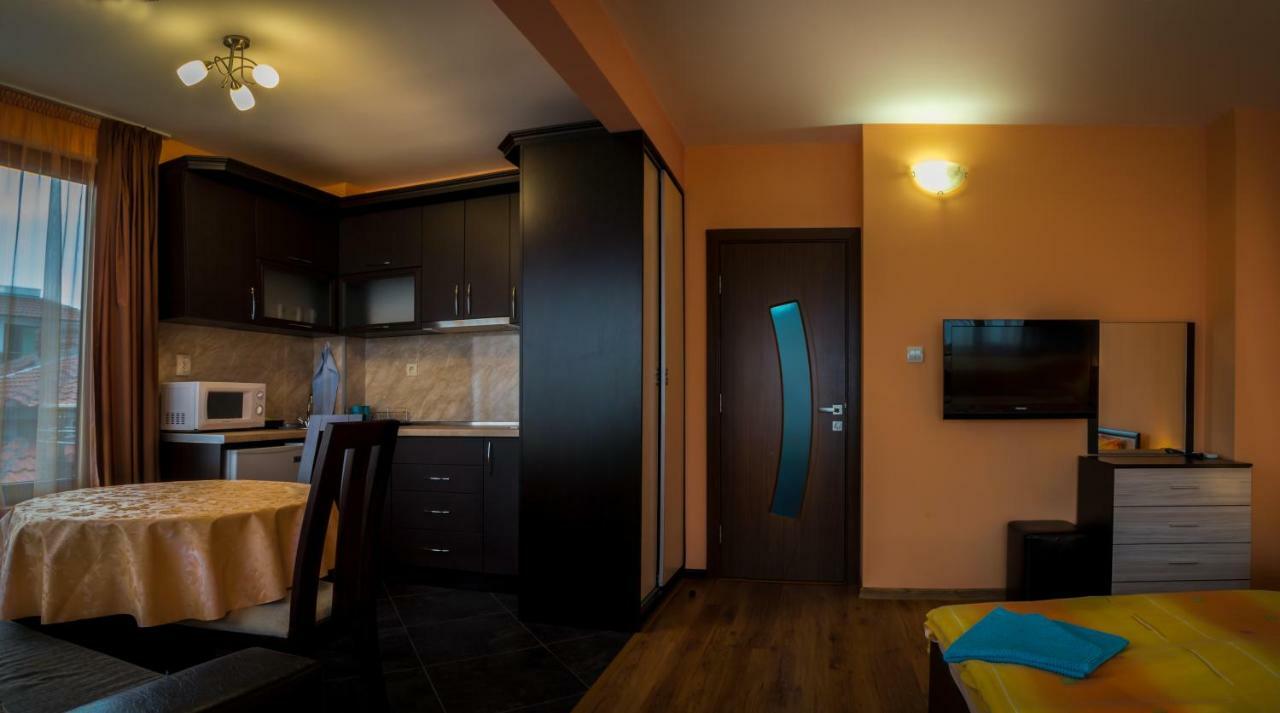 Guest House Karamihalevi Sozopol Extérieur photo