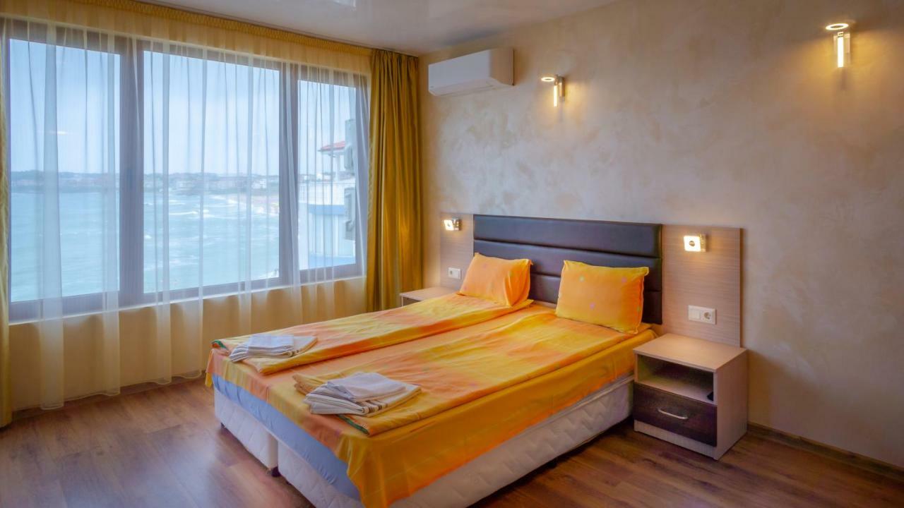 Guest House Karamihalevi Sozopol Extérieur photo